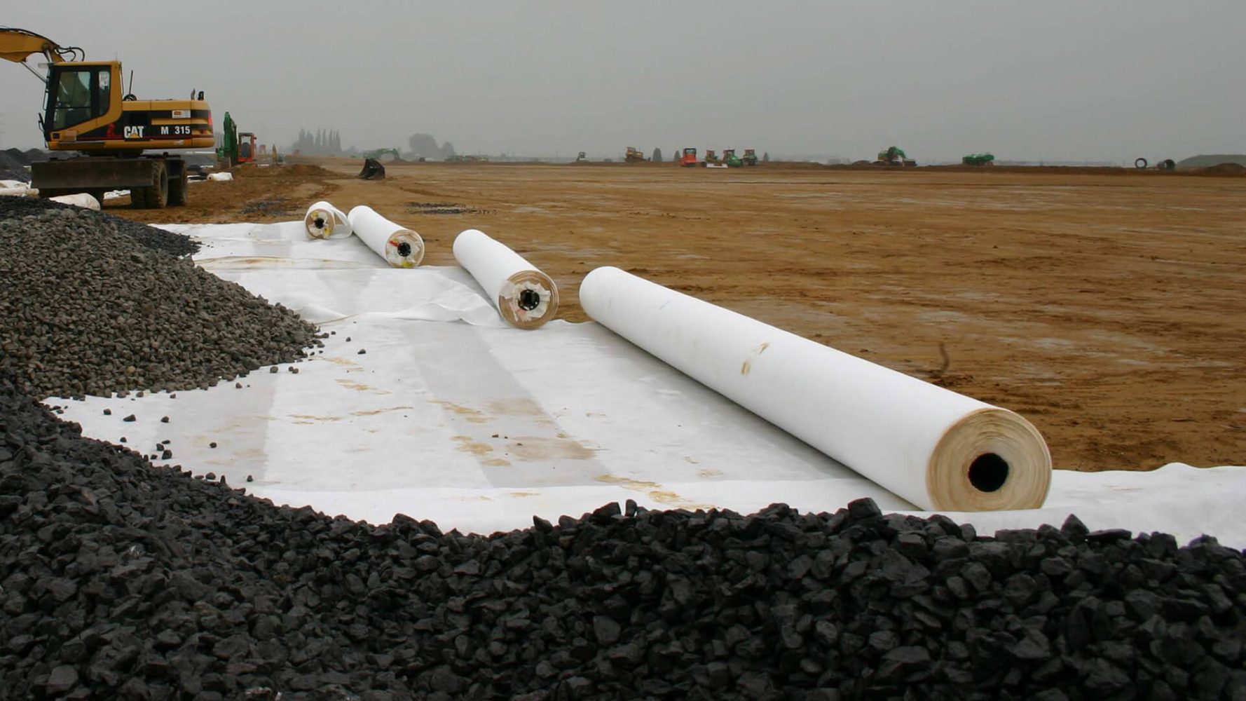 Geotextile AGS, AGS Geomembrane, Agsgeomembrane, Distributor geomembrane, Geomembrane HDPE distributor, Distributor geomembrane murah, Supplier geomembrane, Geomembrane untuk proyek, Geomembrane harga grosir, Geomembrane kualitas tinggi, Distributor geomembrane terpercaya, Geomembrane PVC distributor, Geomembrane roll distributor, Geomembrane pertanian supplier, Distributor geomembrane untuk limbah, Geomembrane untuk kolam distributor, Geomembrane industri supplier, Pengiriman geomembrane, Geomembrane terbaik distributor, Geomembrane murah berkualitas, Distributor geomembrane terdekat